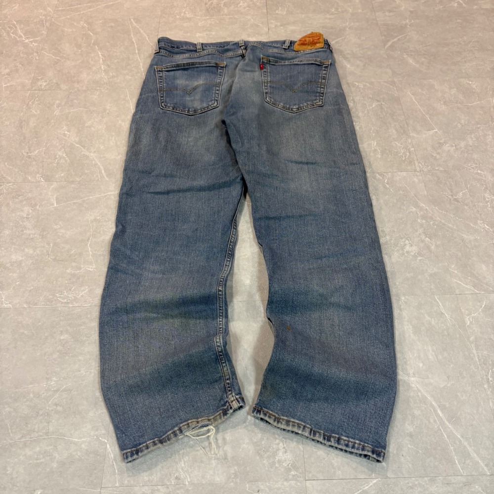 Levis 501 Mens Blue Medium Wash‎ Straight Leg Button Fly Denim Jeans 32L